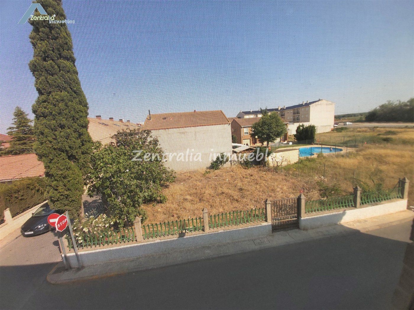 SOLAR URBANO DE 239 m2