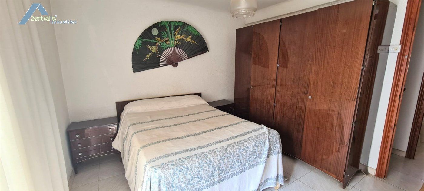 Casa de pueblo con 4 apartamentos . Ideal para turismo rural
