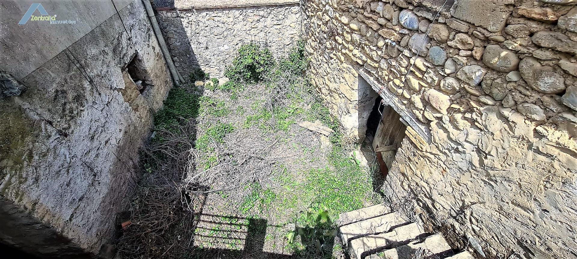 Casa solar  de 1588 llena de historia en Loscorrales