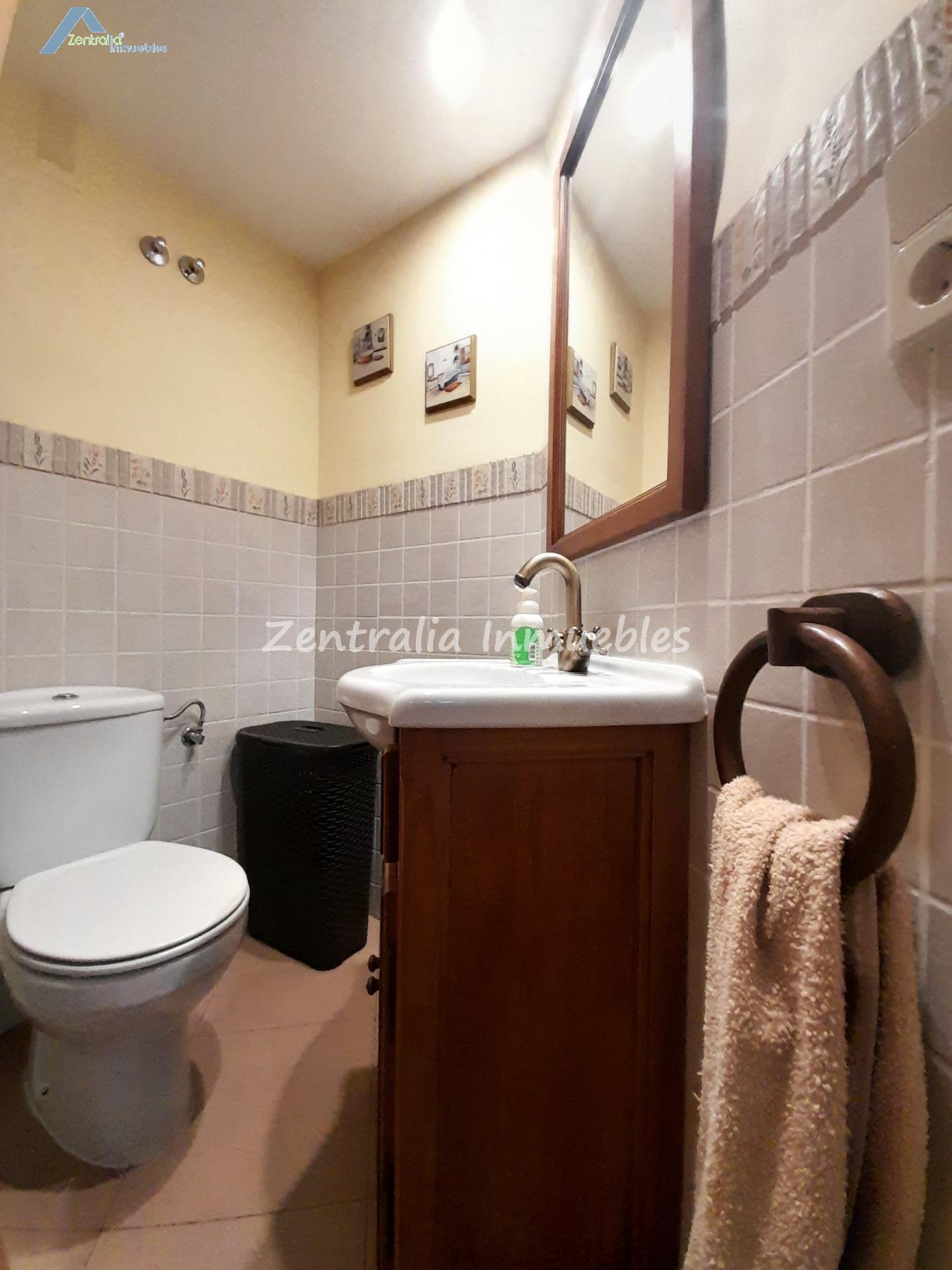 BONITO DÚPLEX 3 DORM + BAÑO + ASEO + GARAJE + TRASTERO