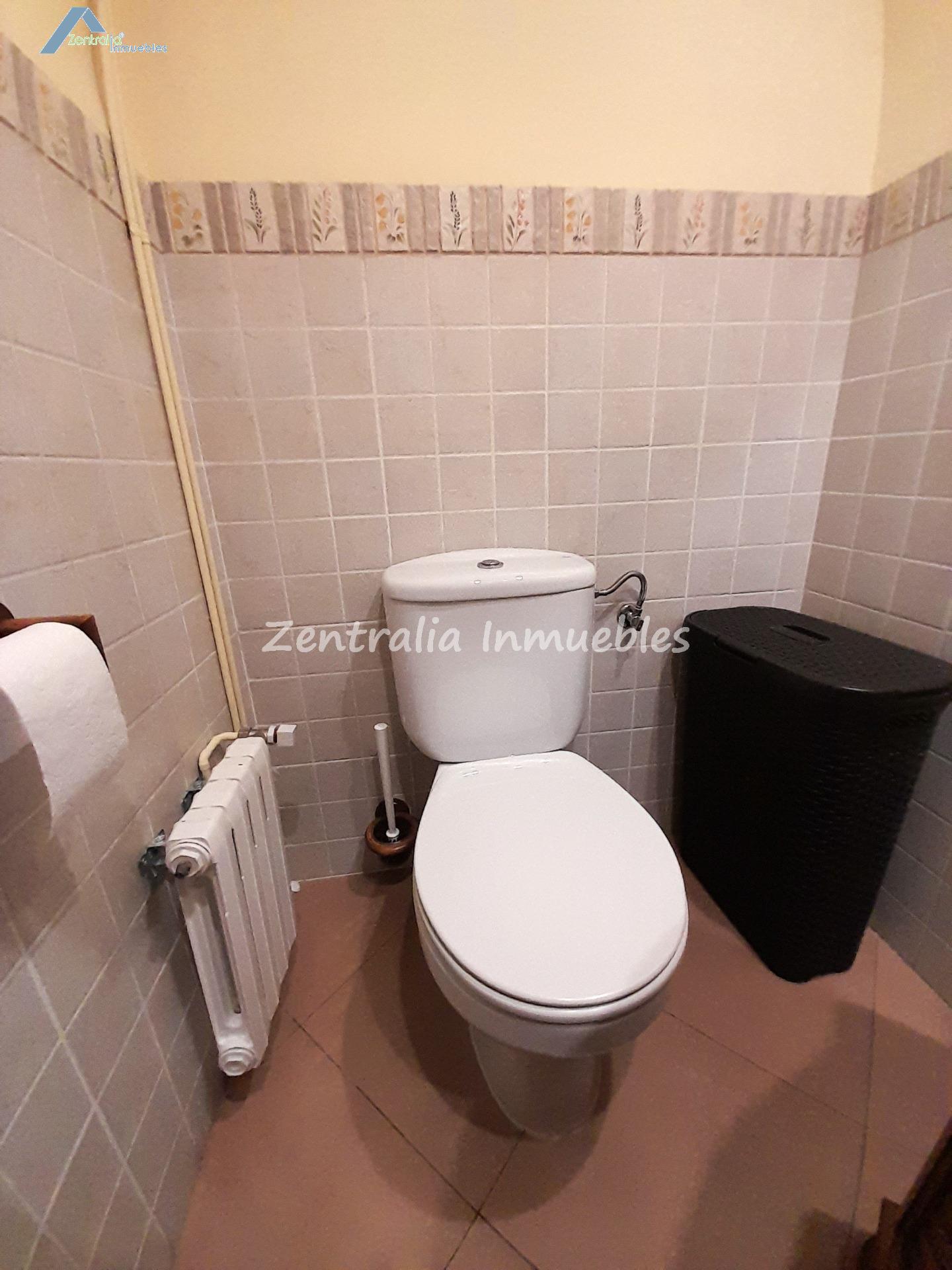 BONITO DÚPLEX 3 DORM + BAÑO + ASEO + GARAJE + TRASTERO