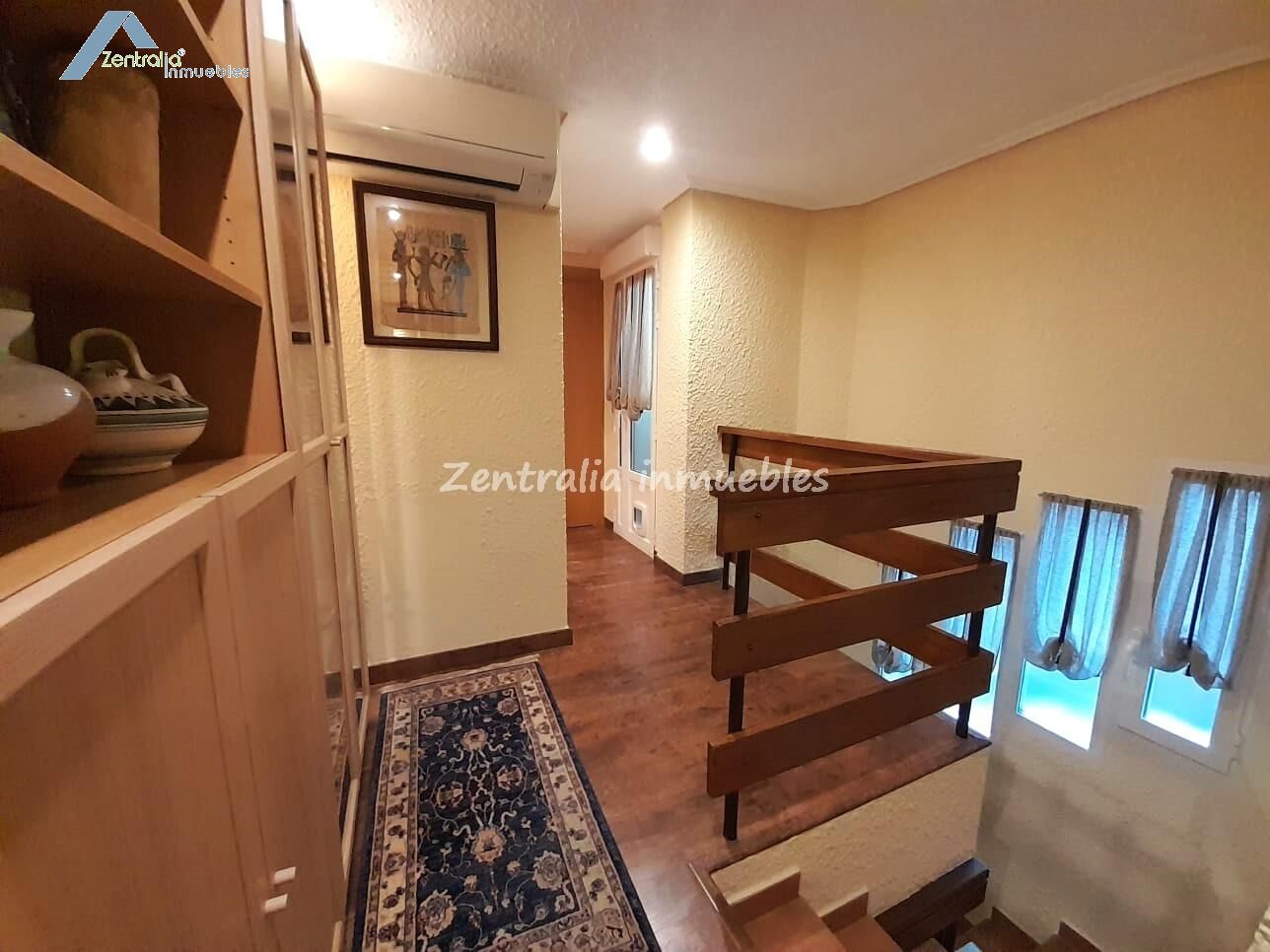 BONITO DÚPLEX 3 DORM + BAÑO + ASEO + GARAJE + TRASTERO