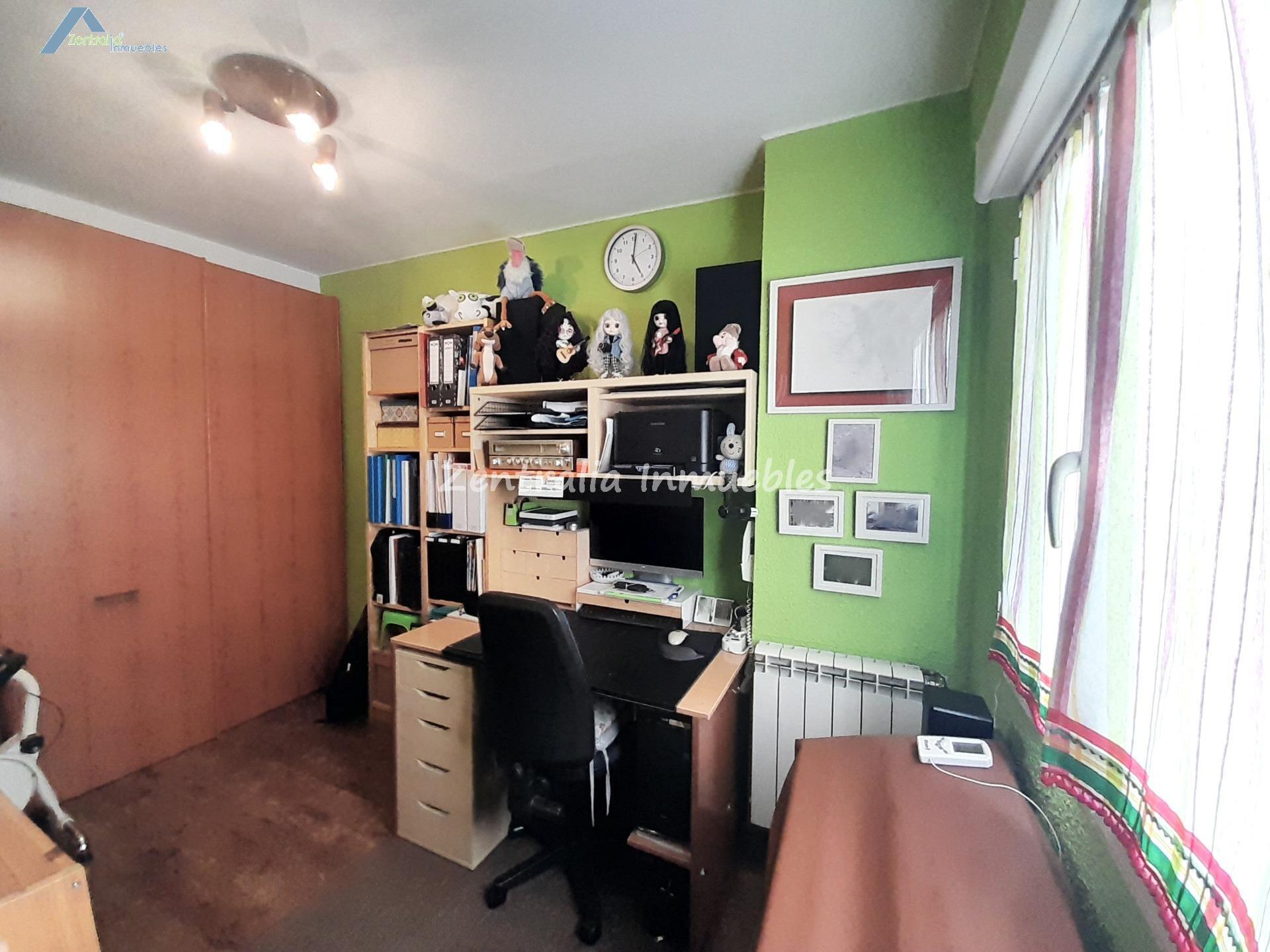 BONITO DÚPLEX 3 DORM + BAÑO + ASEO + GARAJE + TRASTERO