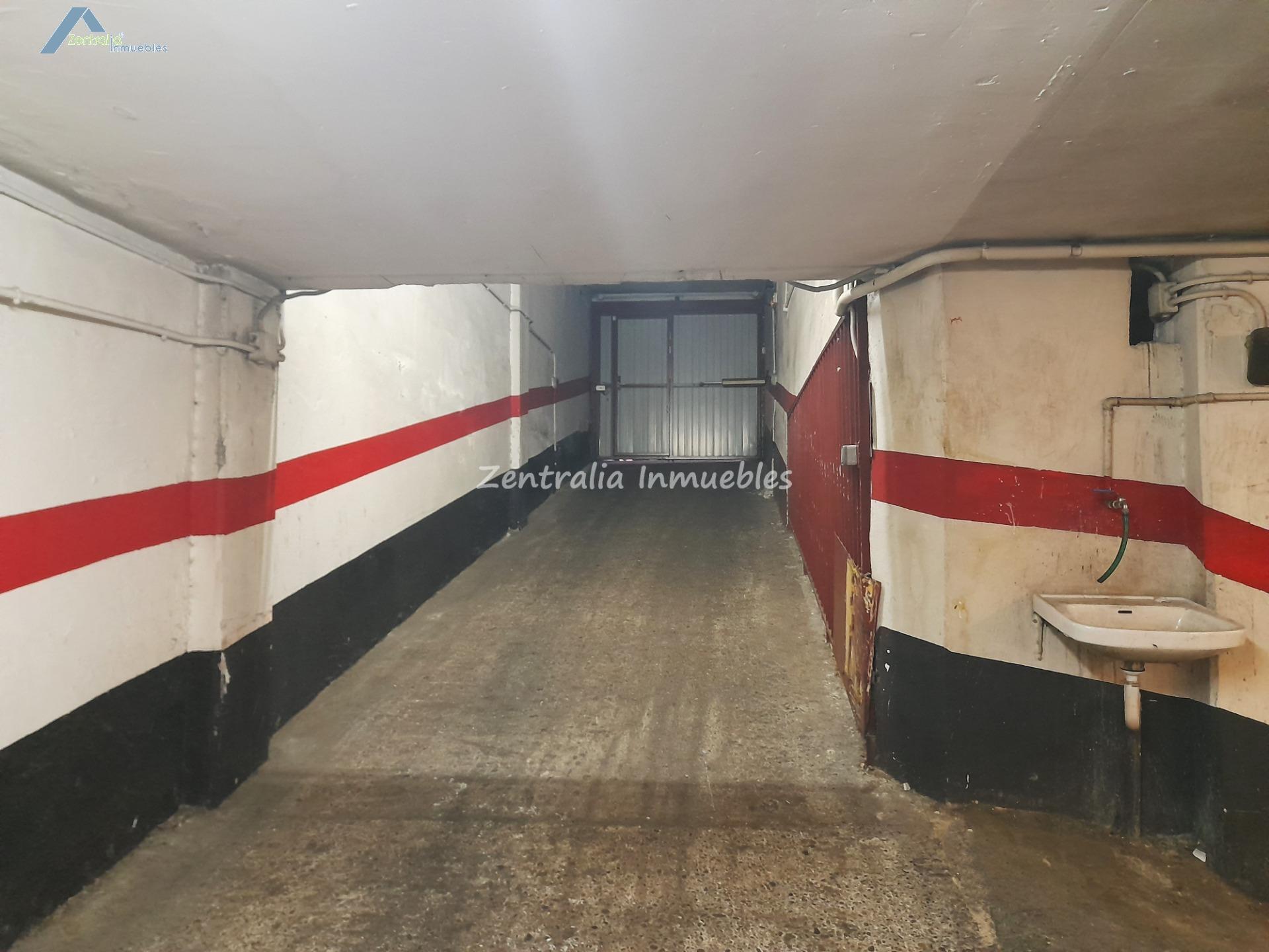 BONITO DÚPLEX 3 DORM + BAÑO + ASEO + GARAJE + TRASTERO