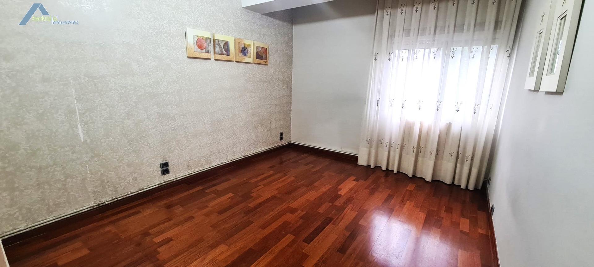 PISO DE TRES DORMITORIOS EN PARQUE DELICIAS