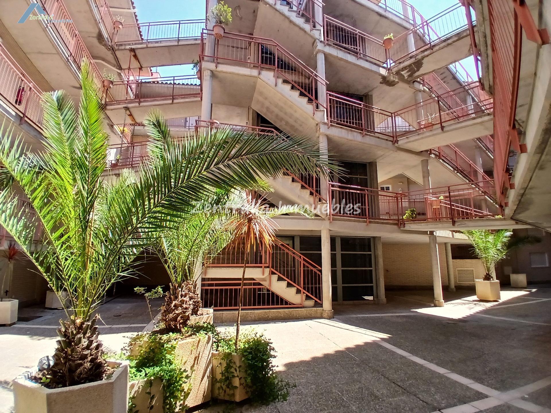 ALQUILER PISO AMUEBLADO  2 DORM + PLAZA GARAJE + TRASTERO