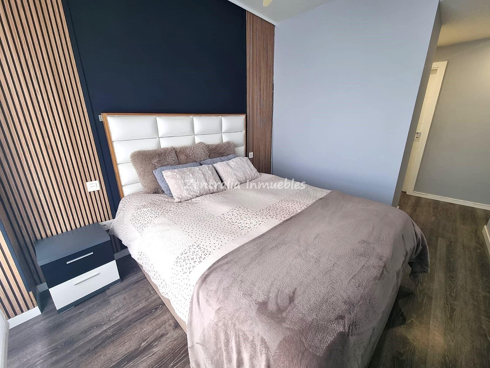 VIVIENDA (4 DORM y 2 BAÑOS) + GARAJE + TRASTERO