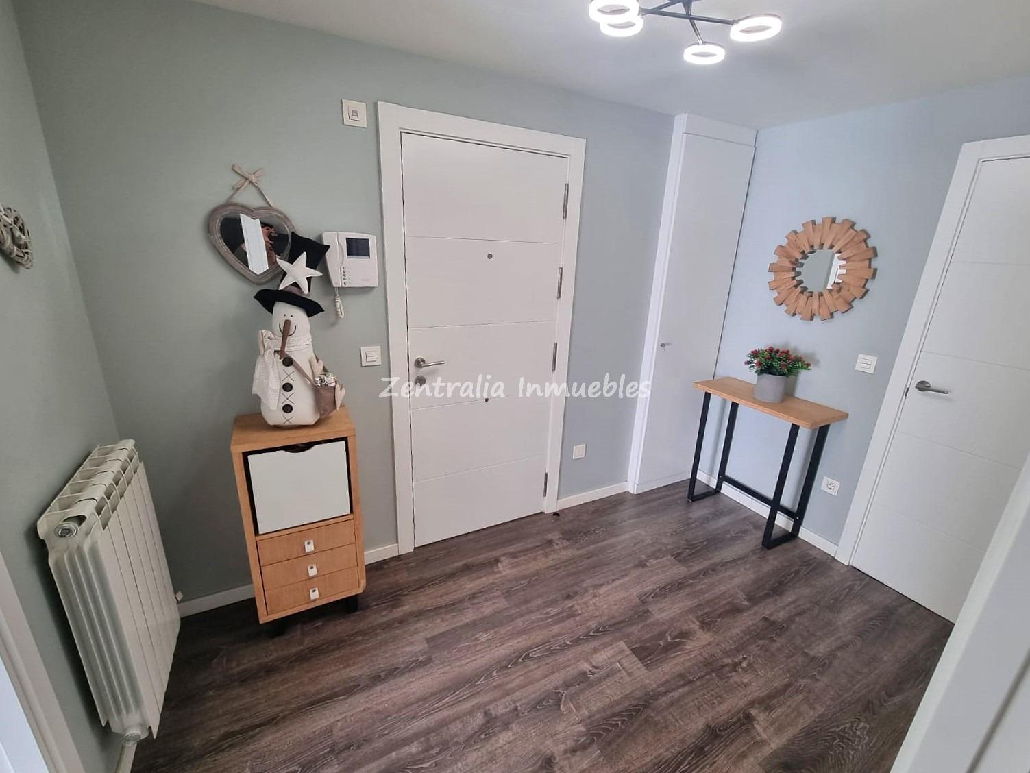 VIVIENDA (4 DORM y 2 BAÑOS) + GARAJE + TRASTERO
