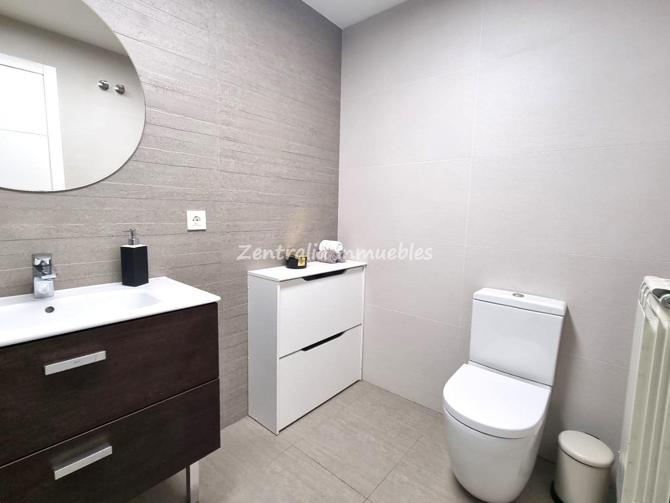 VIVIENDA (4 DORM y 2 BAÑOS) + GARAJE + TRASTERO