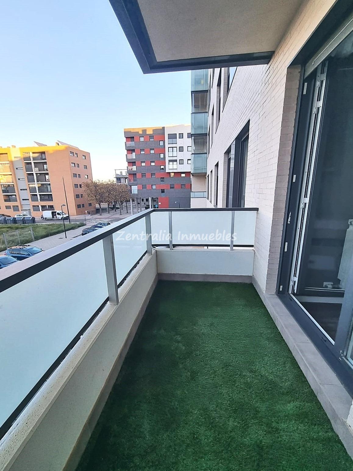 VIVIENDA (4 DORM y 2 BAÑOS) + GARAJE + TRASTERO