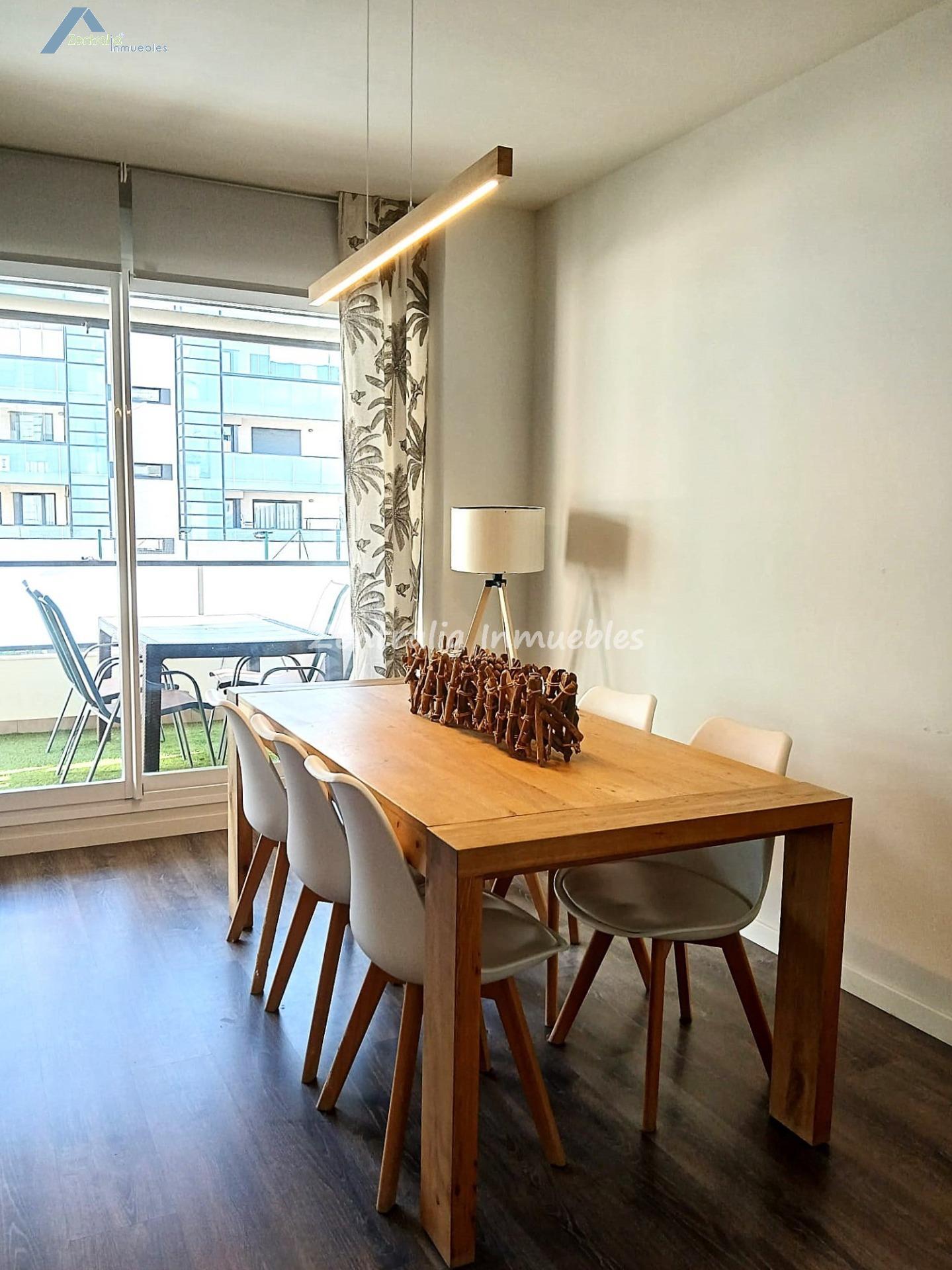 VIVIENDA (4 DORM y 2 BAÑOS) + GARAJE + TRASTERO