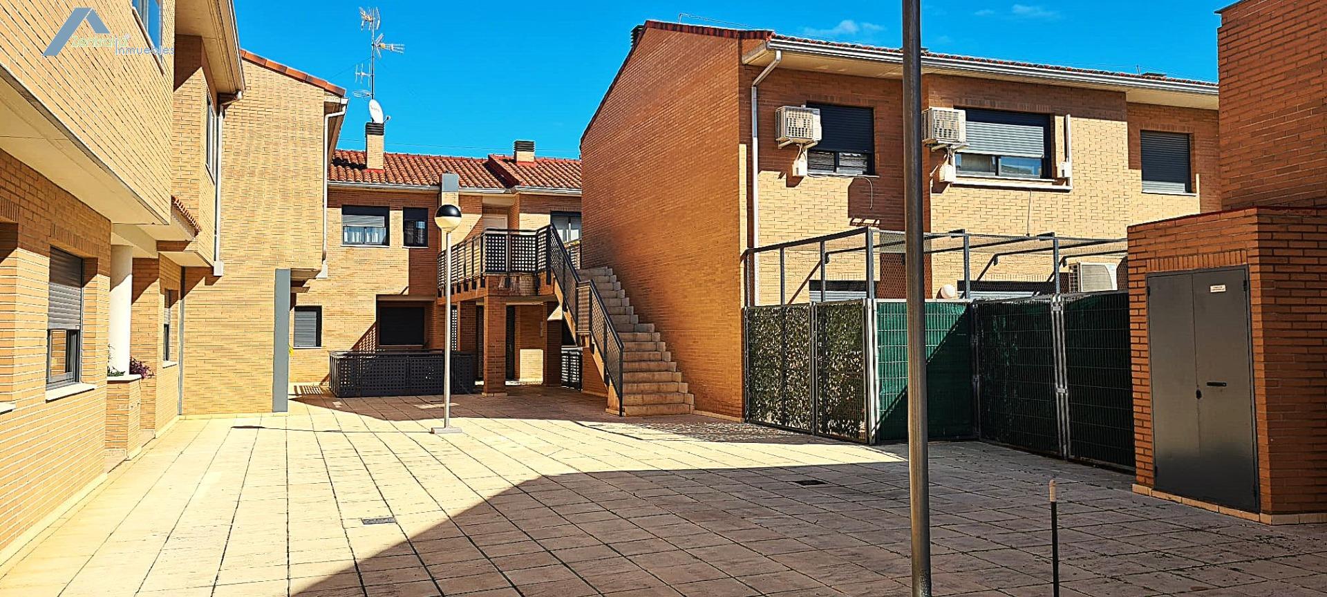 PISO 2 DORM CON GARAJE INCLUIDO