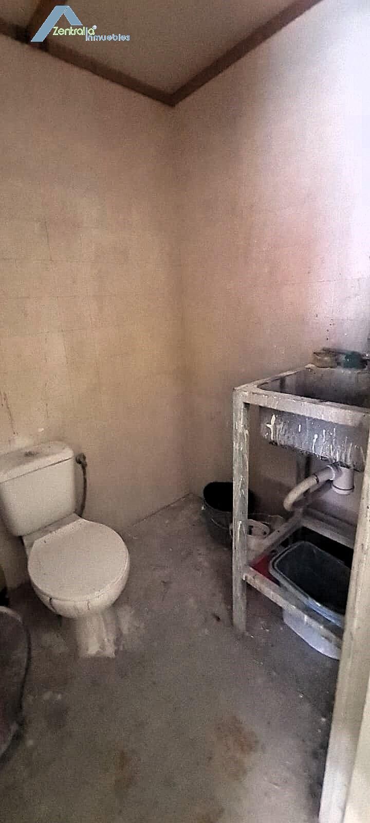 LOCAL EN VENTA Y ALQUILER EN LA GRANJA