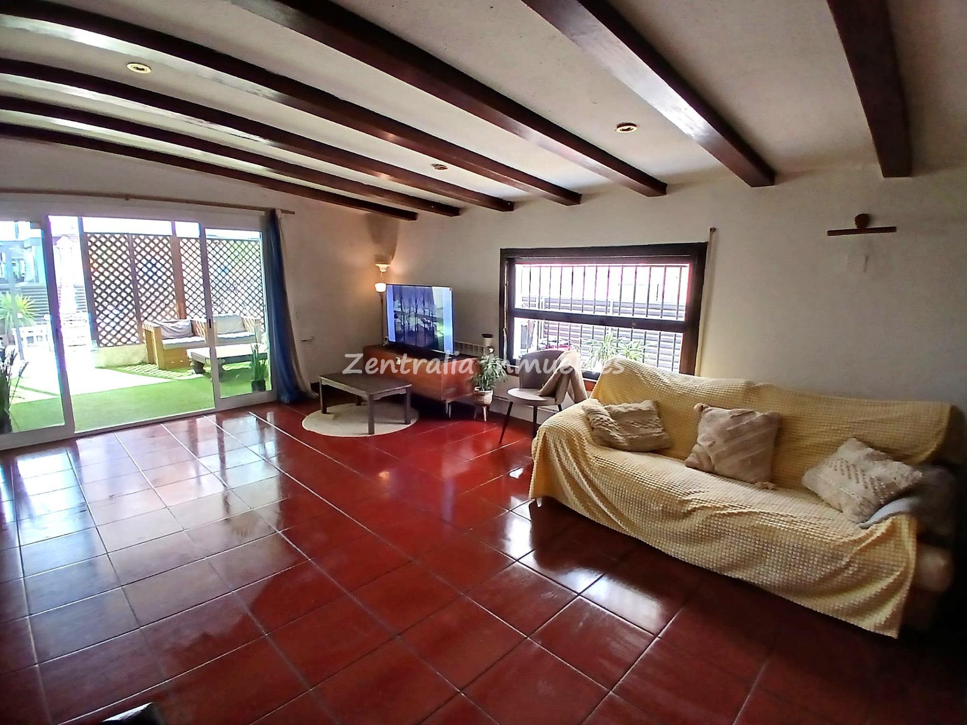VIVIENDA UNIFAMILIAR EN SALOU