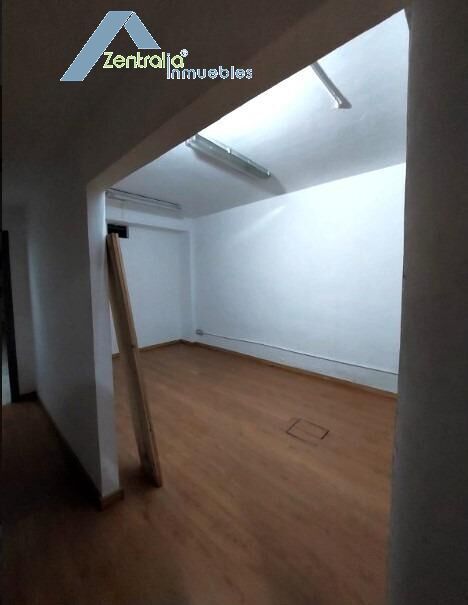 Alquiler de mágifico local  completamente instalado con gran escaparate en Gran Via 34