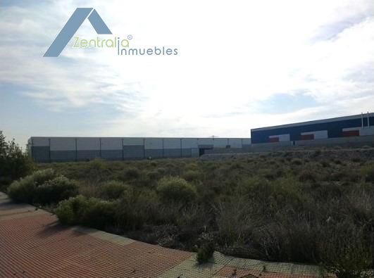 Terreno en venta en Empresarium