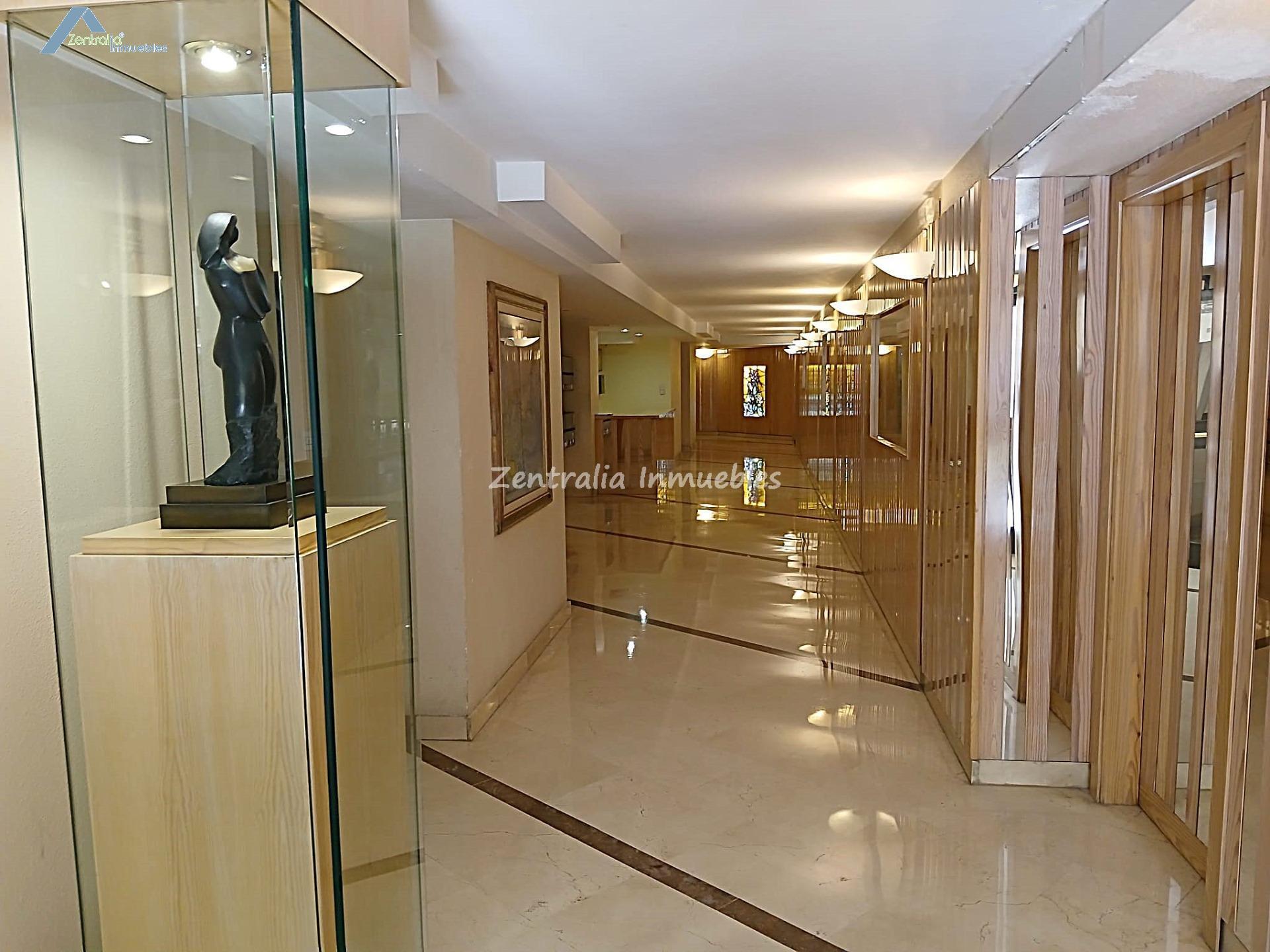 AMPLIA VIVIENDA 5 DORMITORIOS + 3 BAÑOS