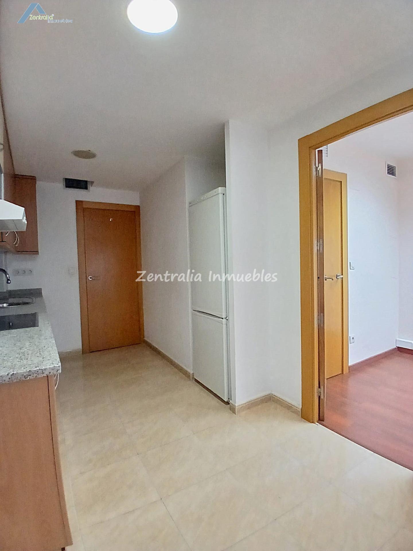 AMPLIA VIVIENDA 5 DORMITORIOS + 3 BAÑOS