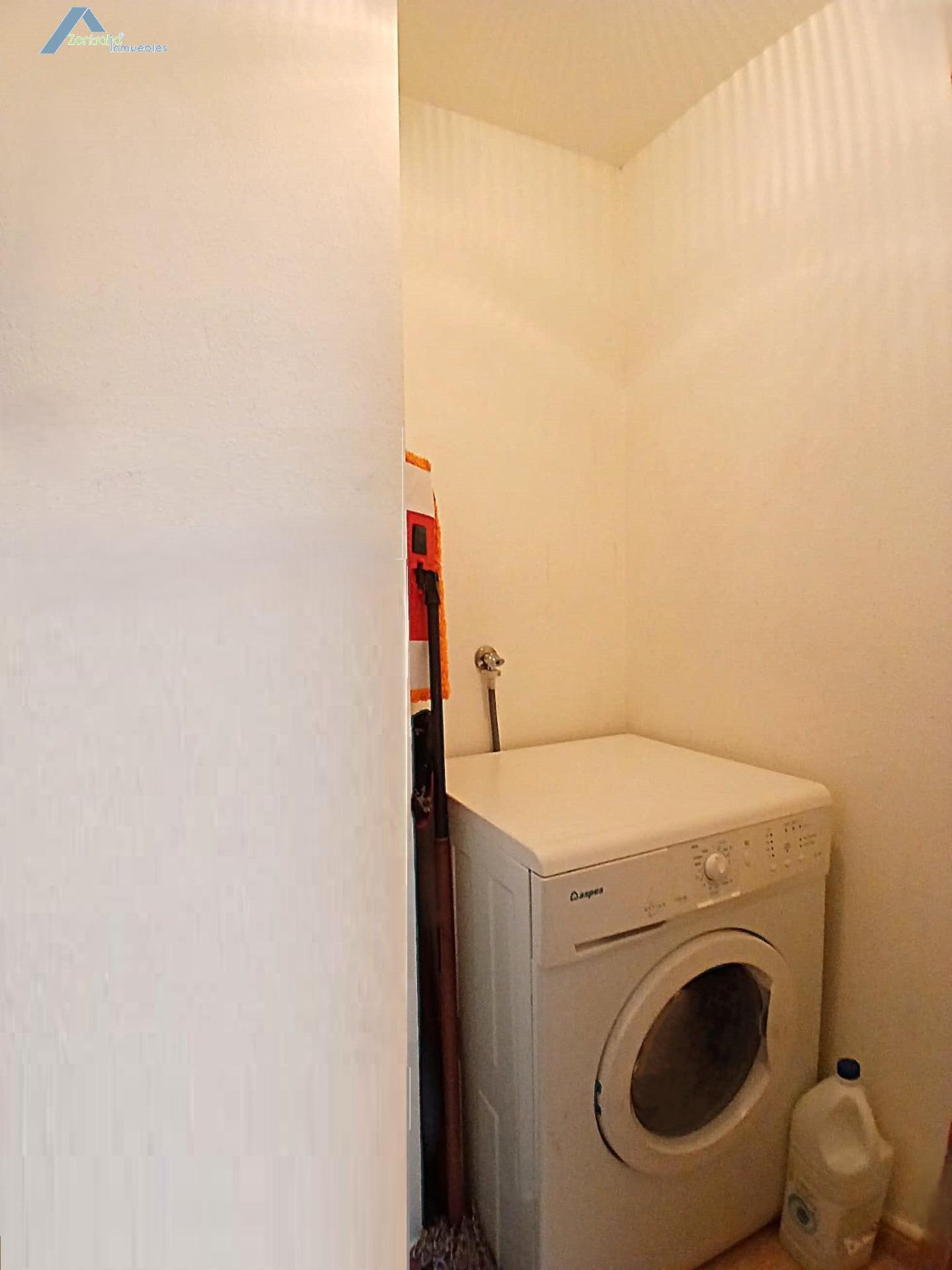 AMPLIA VIVIENDA 5 DORMITORIOS + 3 BAÑOS