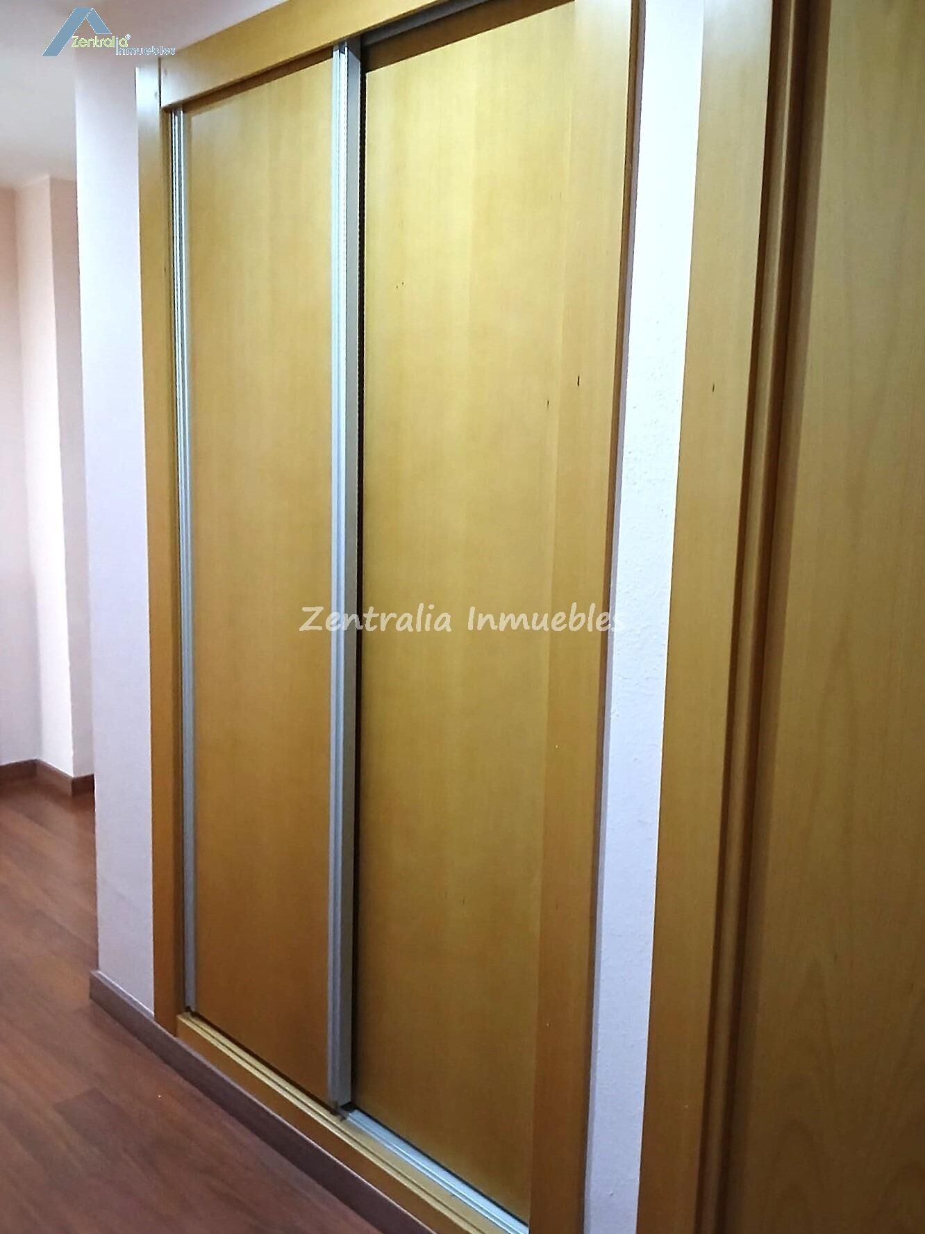 AMPLIA VIVIENDA 5 DORMITORIOS + 3 BAÑOS