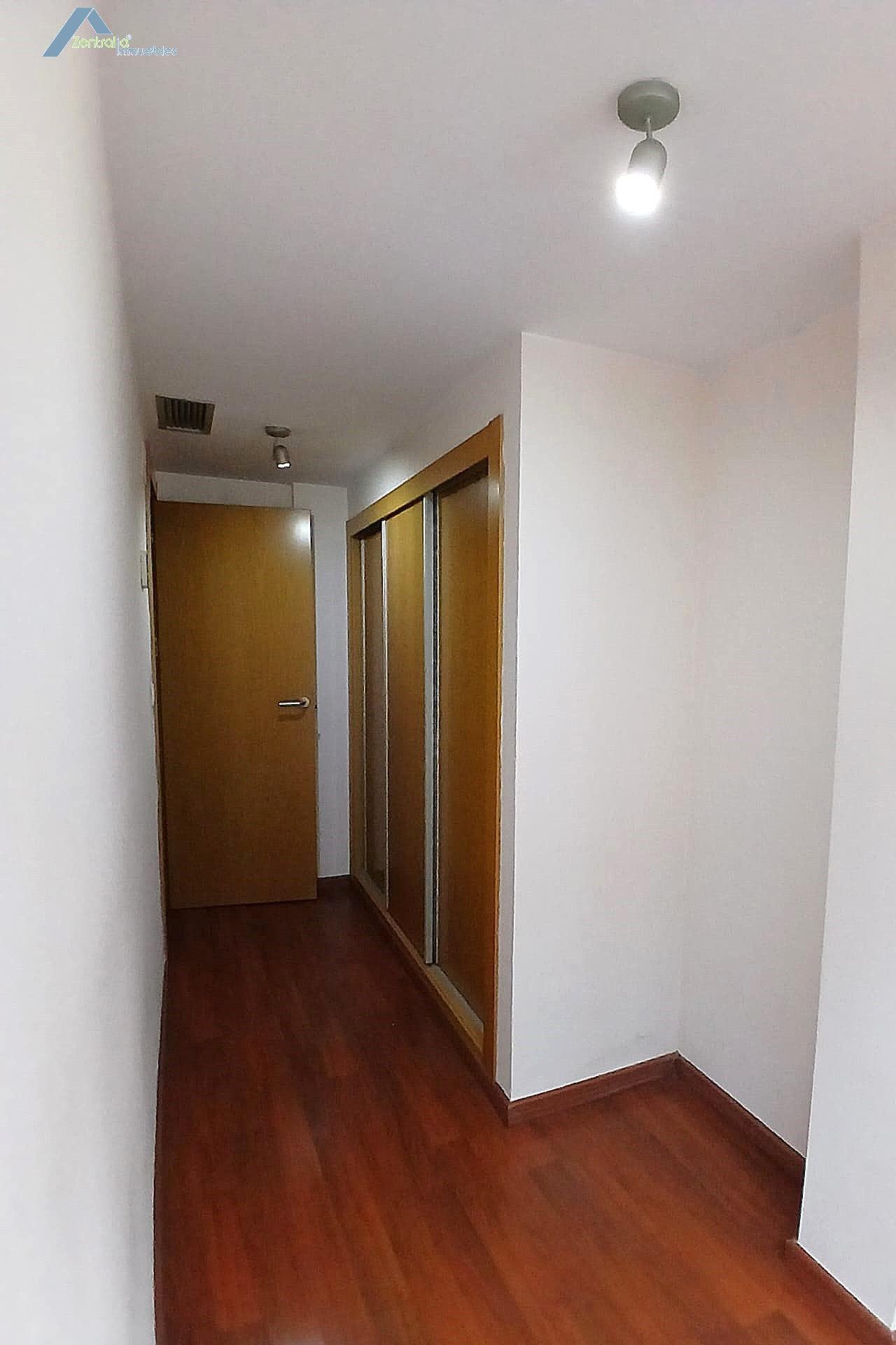 AMPLIA VIVIENDA 5 DORMITORIOS + 3 BAÑOS