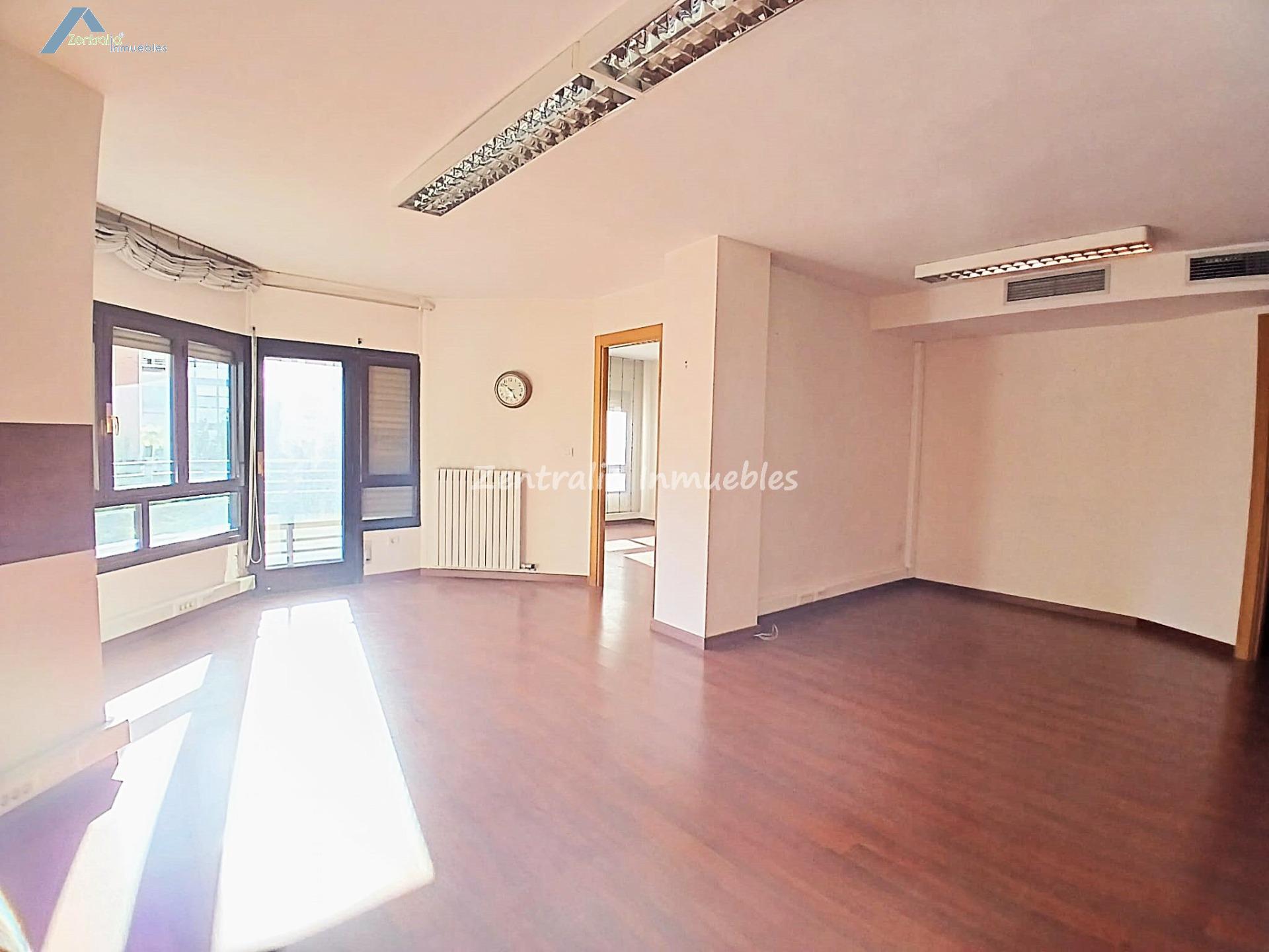 AMPLIA VIVIENDA 5 DORMITORIOS + 3 BAÑOS