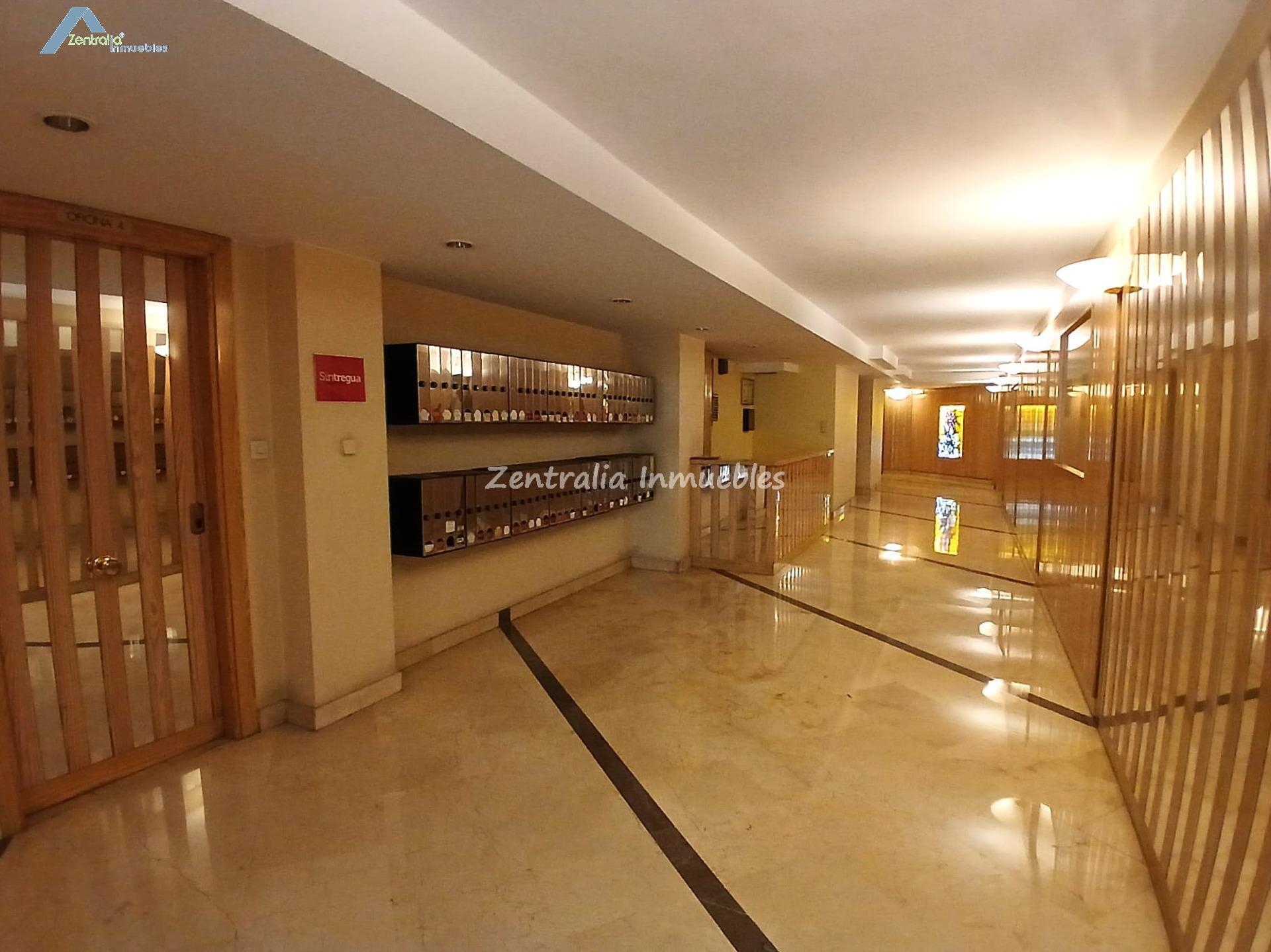 AMPLIA VIVIENDA 5 DORMITORIOS + 3 BAÑOS