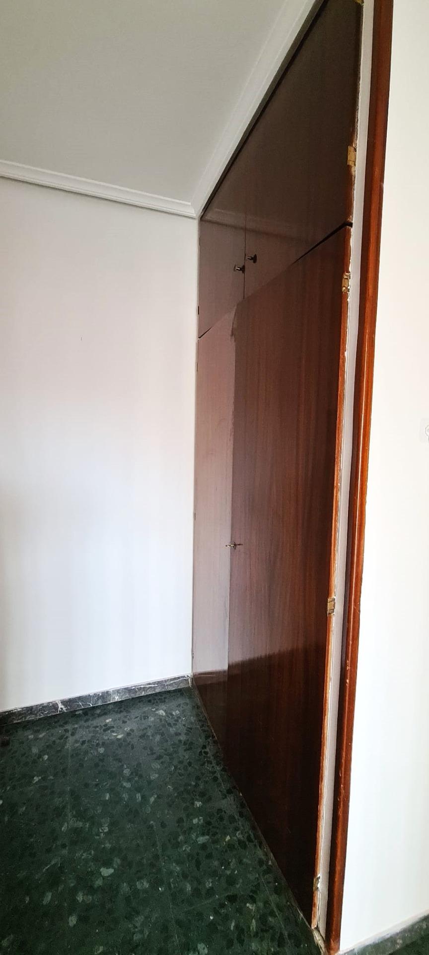 Amplío y luminoso piso en alquiler en Romareda