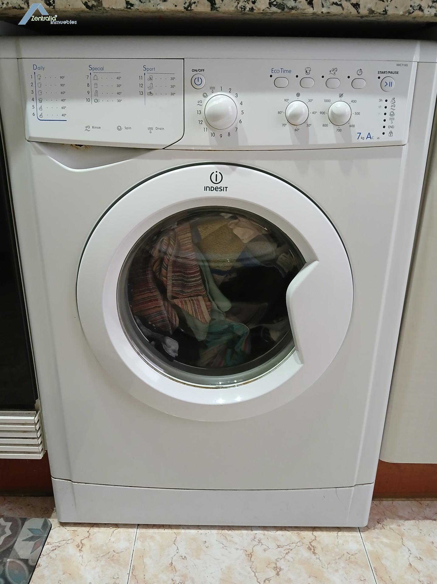 VIVIENDA AMUEBLADA 2 DORM. CON TERRAZA DE 45M2