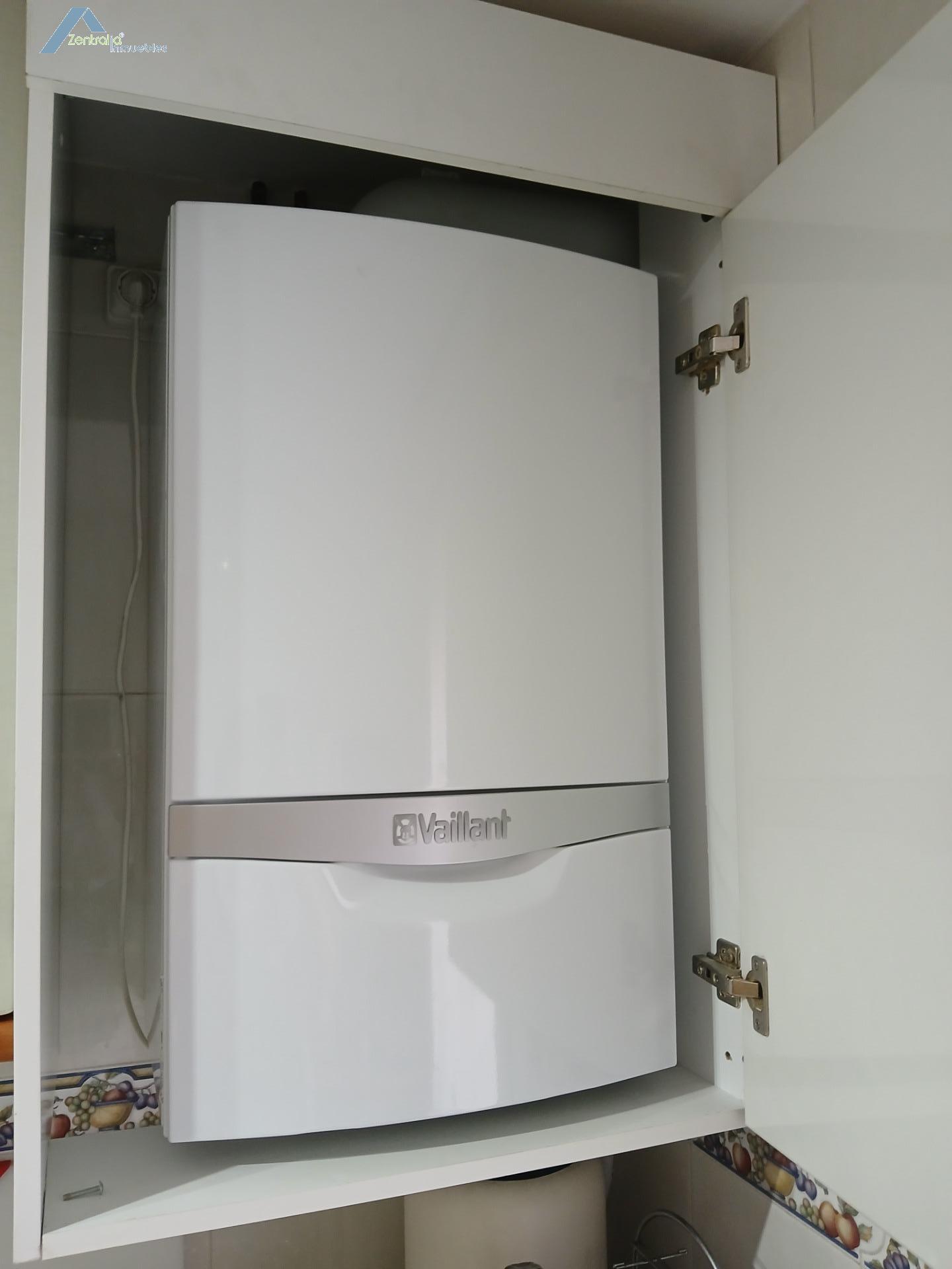 VIVIENDA AMUEBLADA 2 DORM. CON TERRAZA DE 45M2