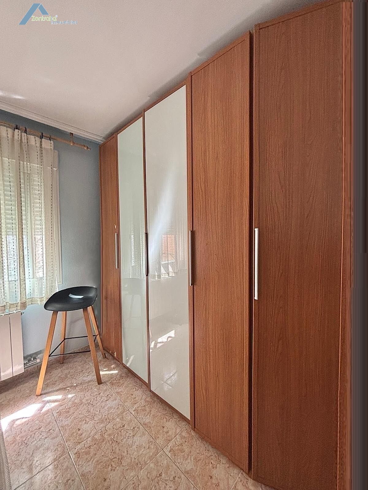 VIVIENDA AMUEBLADA 2 DORM. CON TERRAZA DE 45M2
