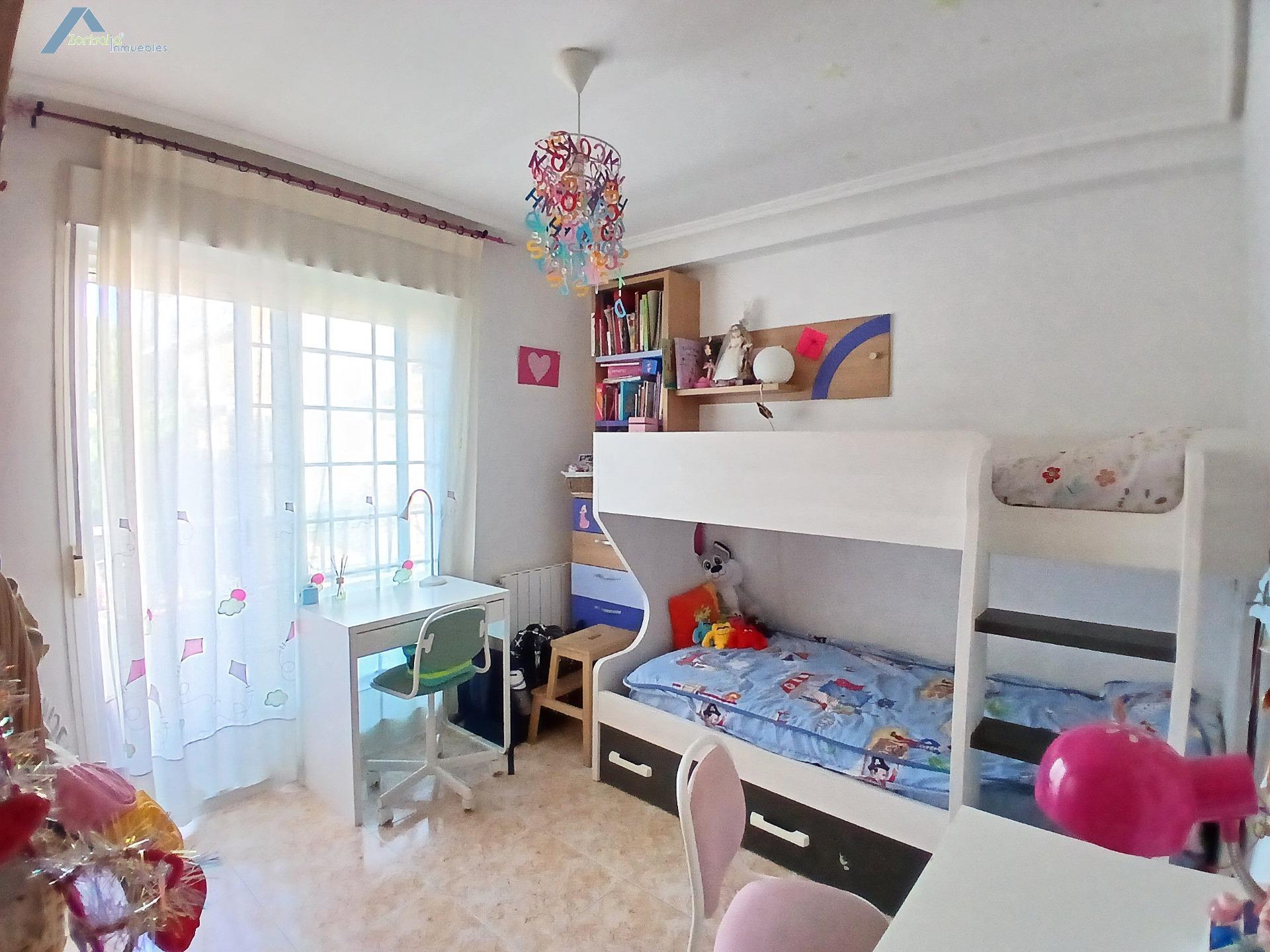 VIVIENDA AMUEBLADA 2 DORM. CON TERRAZA DE 45M2