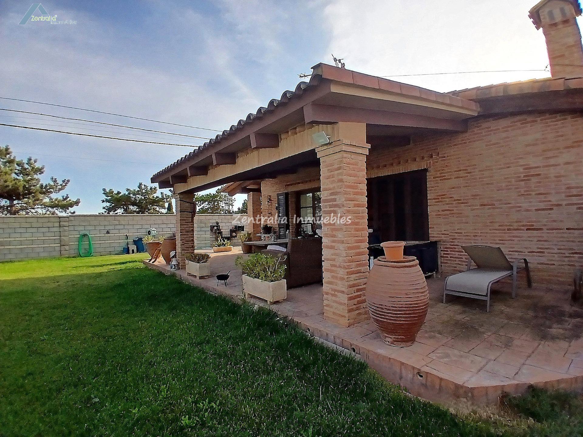 VIVIENDA UNIFAMILIAR EN UNA SOLA PLANTA