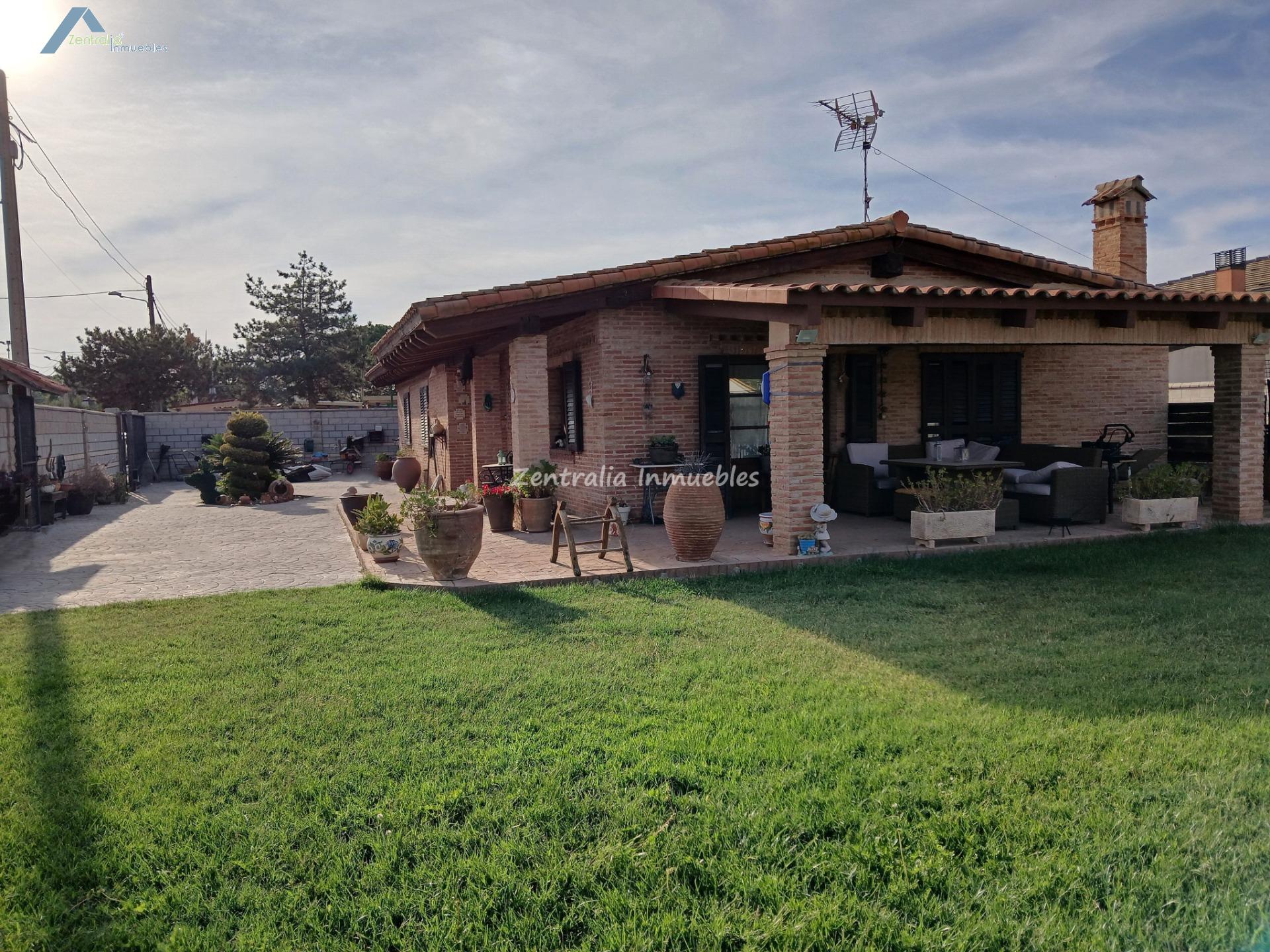 VIVIENDA UNIFAMILIAR EN UNA SOLA PLANTA