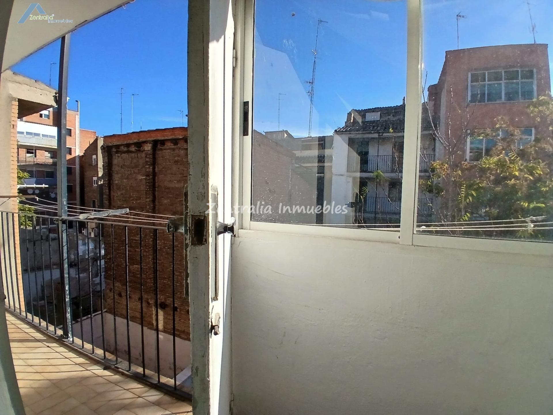 LUMINOSA VIVIENDA REFORMADA DE 69M2