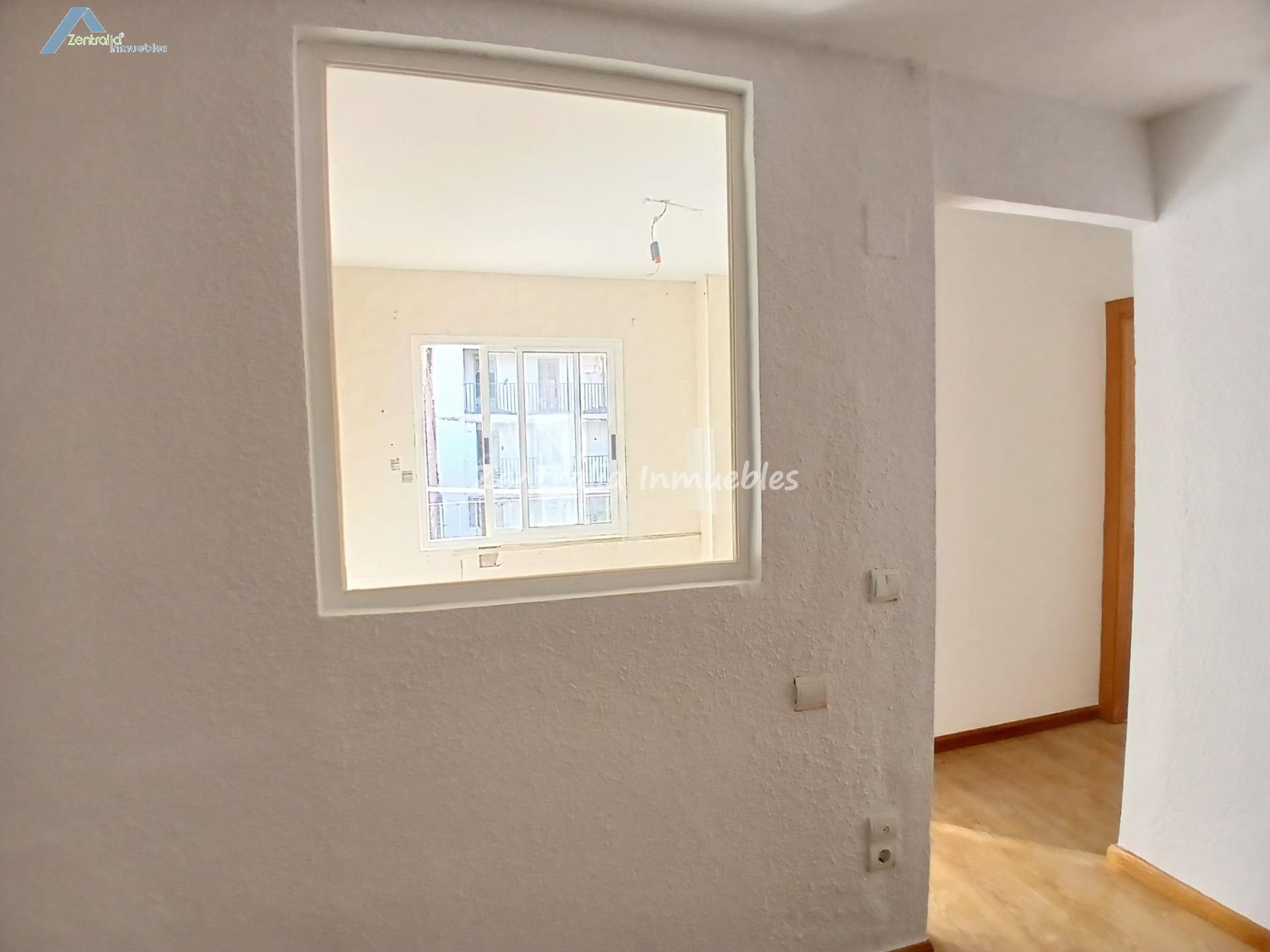 LUMINOSA VIVIENDA REFORMADA DE 69M2