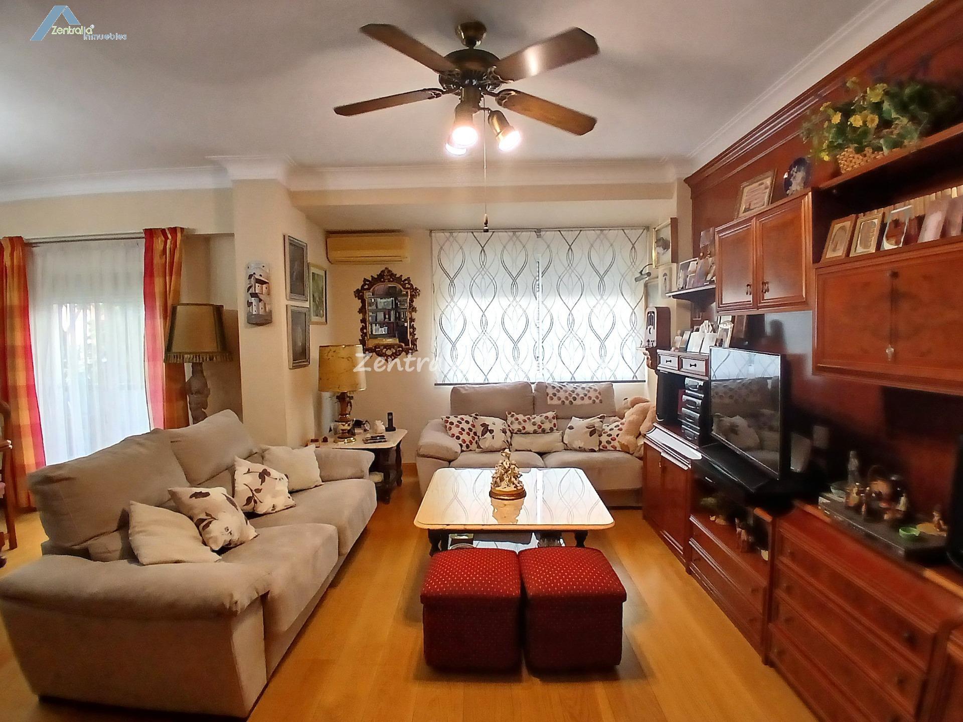 CENTRICA VIVIENDA DE 3 DORM + 2 BAÑOS con TERRAZA