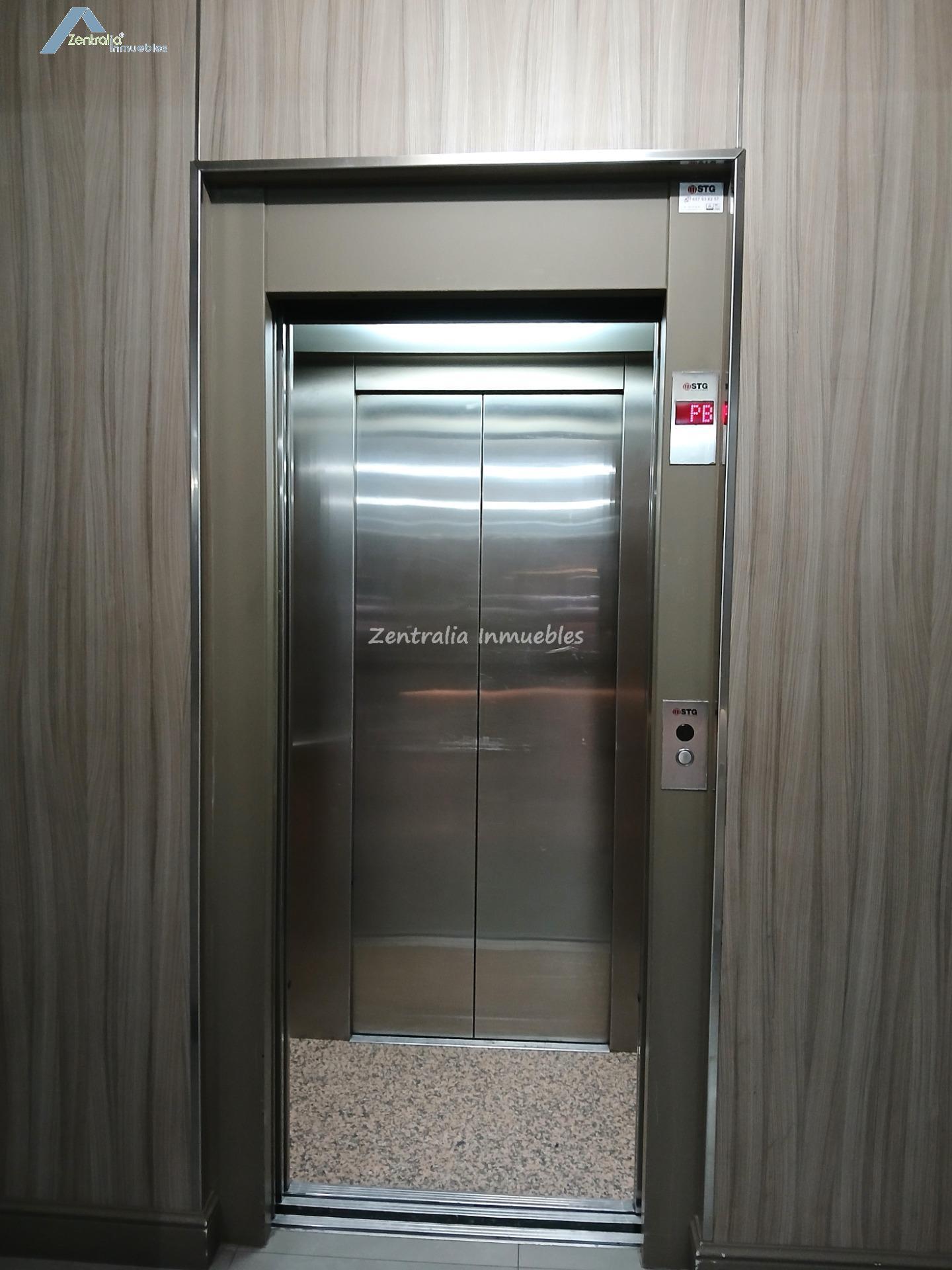 CENTRICA VIVIENDA DE 3 DORM + 2 BAÑOS con TERRAZA