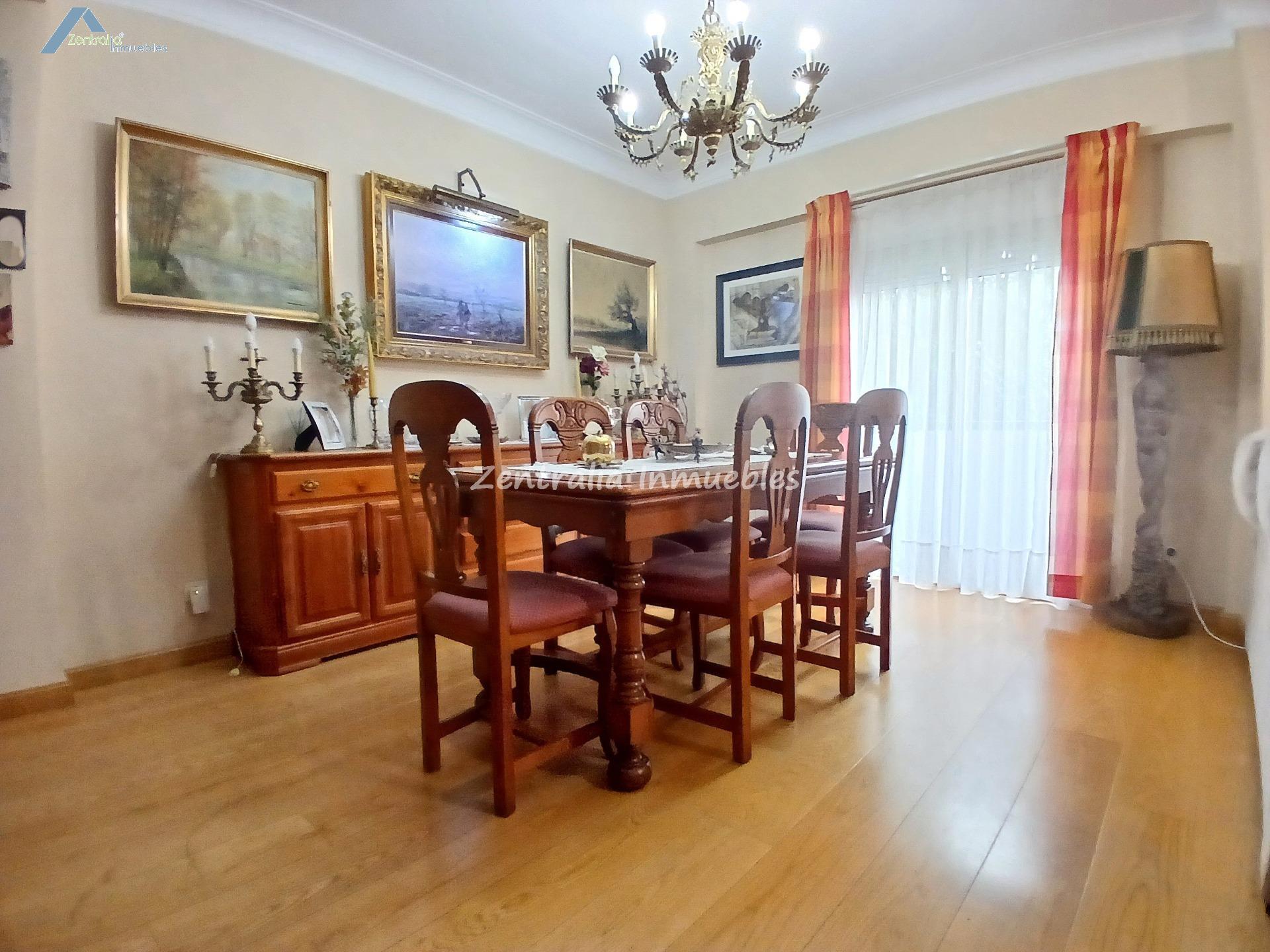 CENTRICA VIVIENDA DE 3 DORM + 2 BAÑOS con TERRAZA