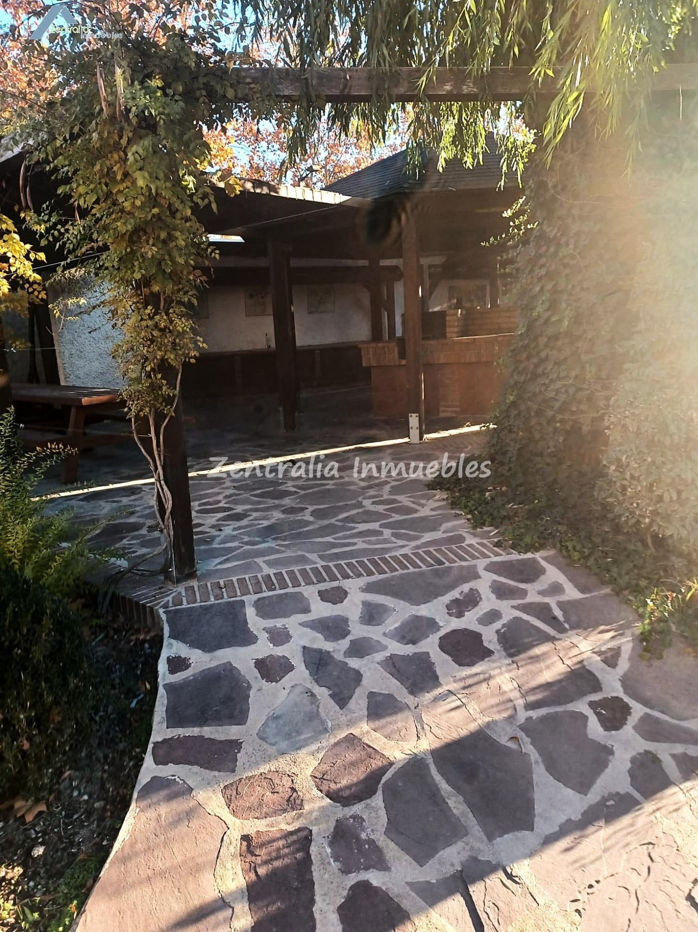 ATICO DÚPLEX, 2 PLAZAS GARAJE, 2 TRASTEROS Y AMPLIA TERRAZA